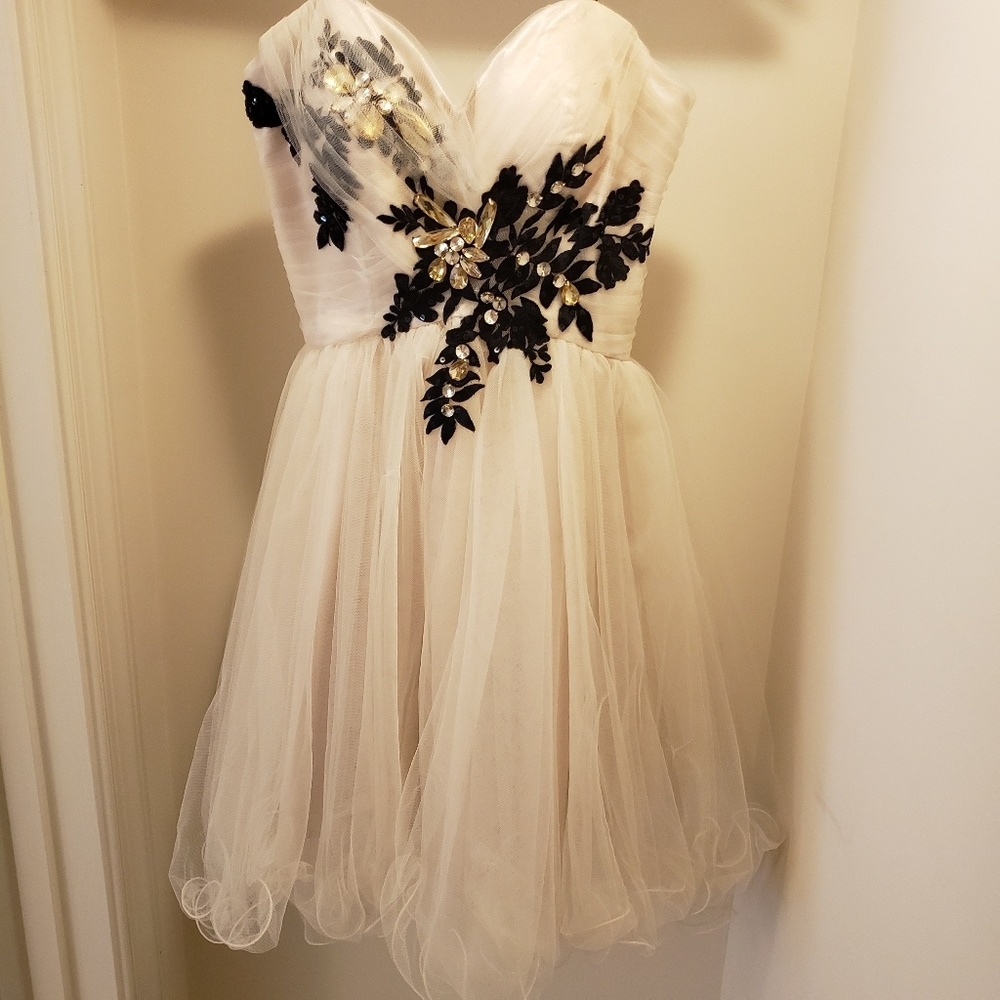 Alex & Sophia darling dress